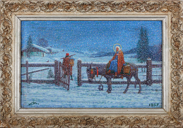 Eine weibliche Figur mit Heiligenschein reitet auf einem Esel durch eine verschneite landschaft, davor eine Person mit Gepäck über der Schulter, im Hintergrund ein Bauernhaus und Berge